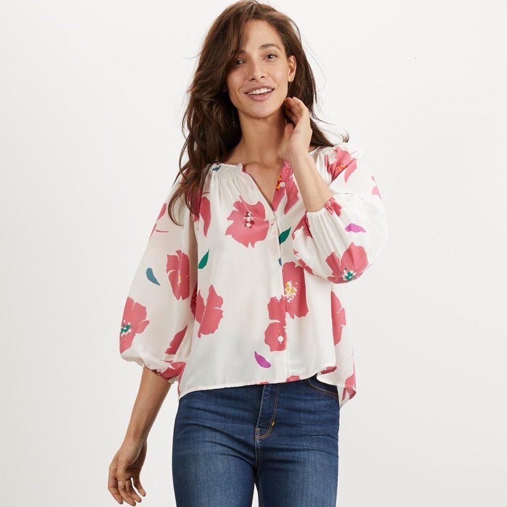 Tucker Boxy White and Pink Blouse with Mandarin Collar